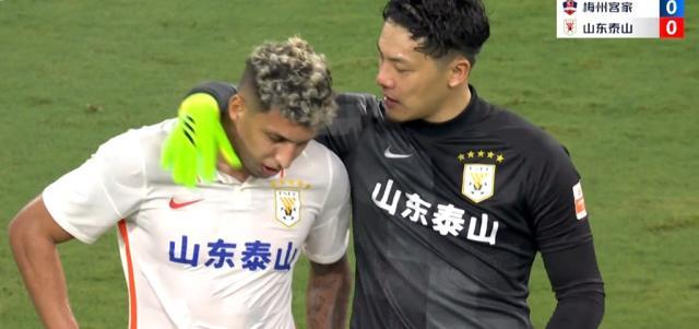 BOB半岛官网-大小雷就是泰山队大小王 王大雷情绪化安抚成妙笔